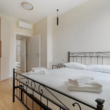 Guesthost - Comfy X2 Turro Mm1 Apartamento Milán